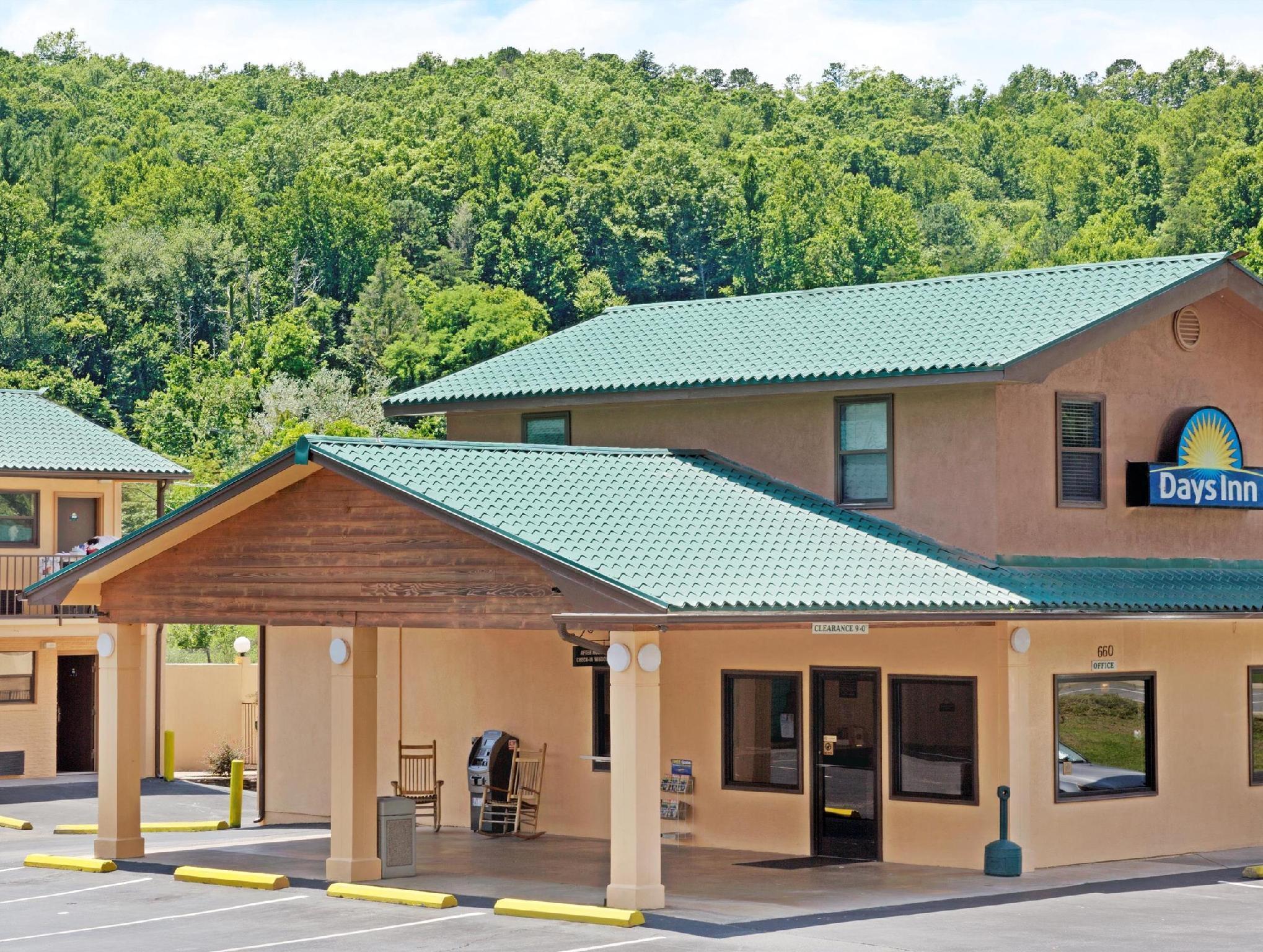 Days Inn By Wyndham Cherokee Near Casino Eksteriør bilde